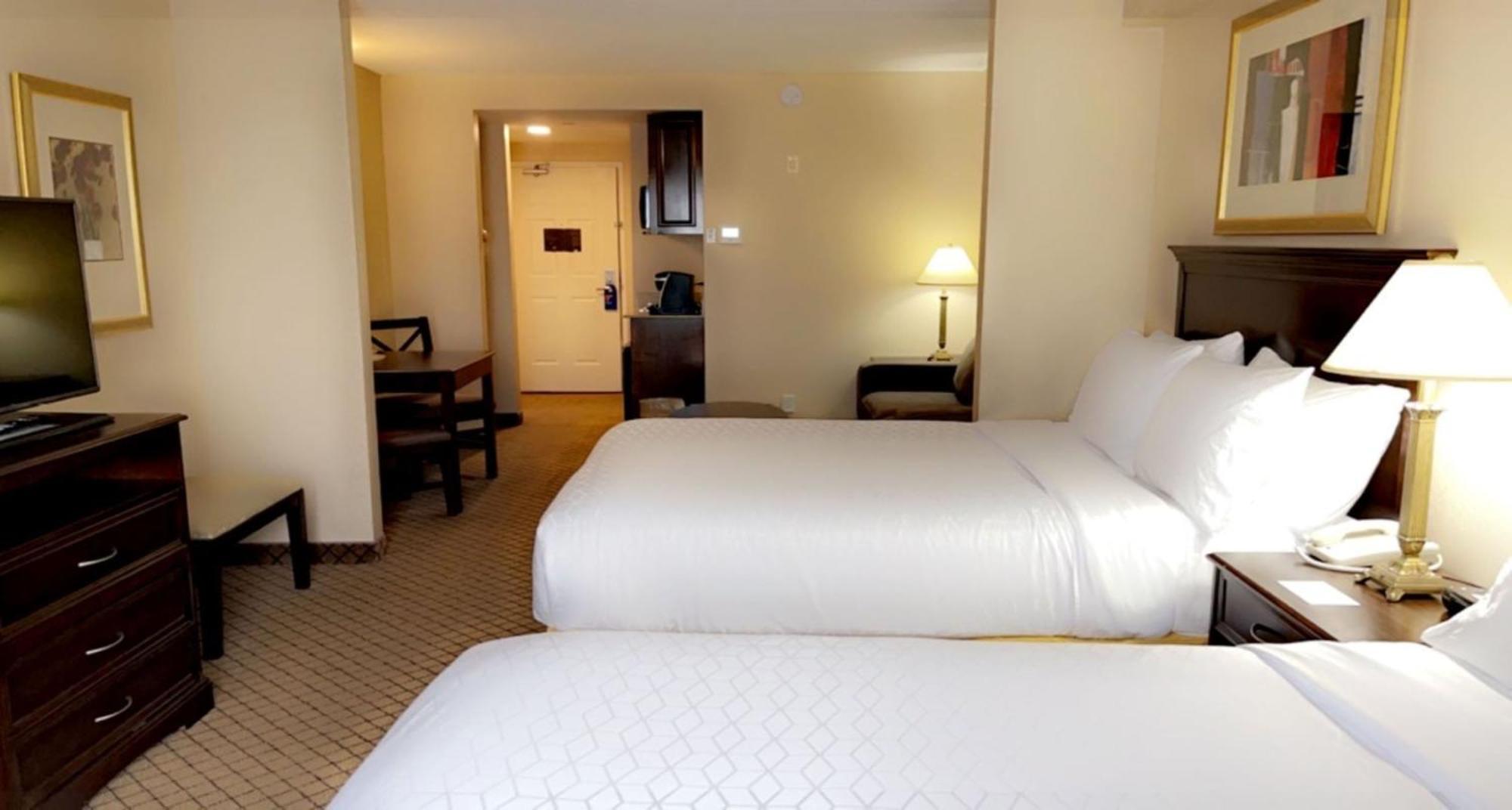 Holiday Inn Express & Suites Huntsville By Ihg Exterior foto